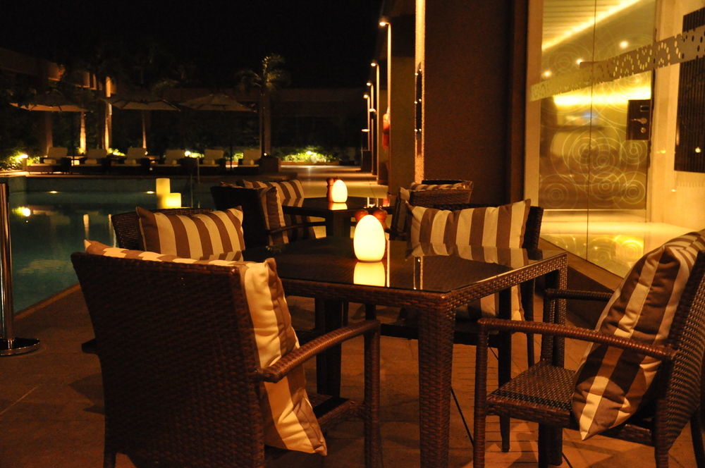 Courtyard By Marriott Pune Chākan Екстериор снимка